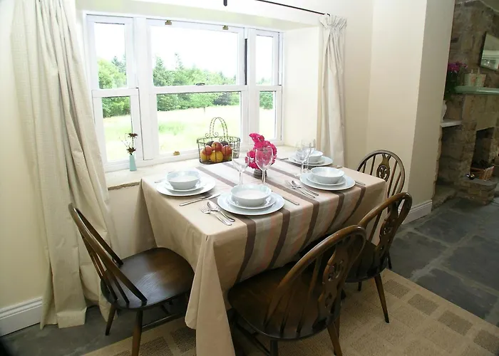 Holiday home Whitestone