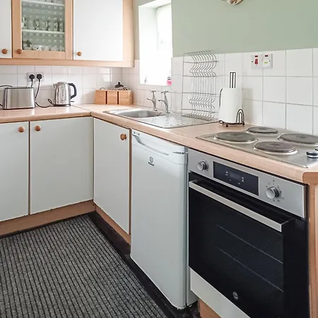 Whitestone بيت للعطل *